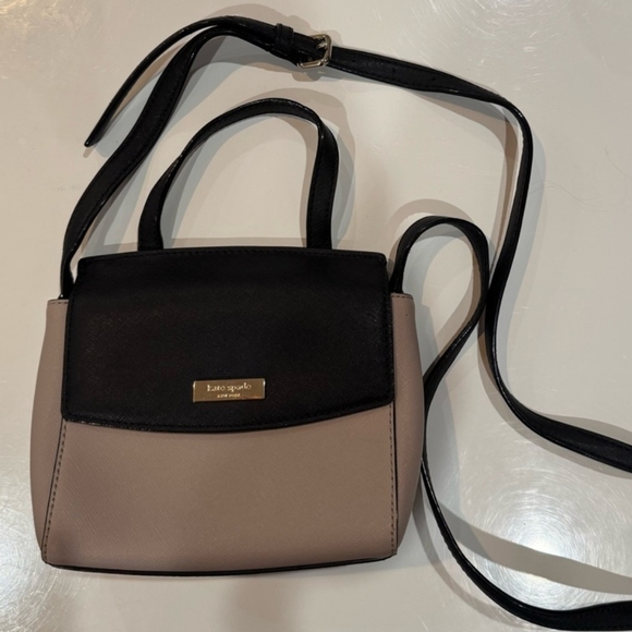KATE SPADE Black & Cream Crossbody Bag